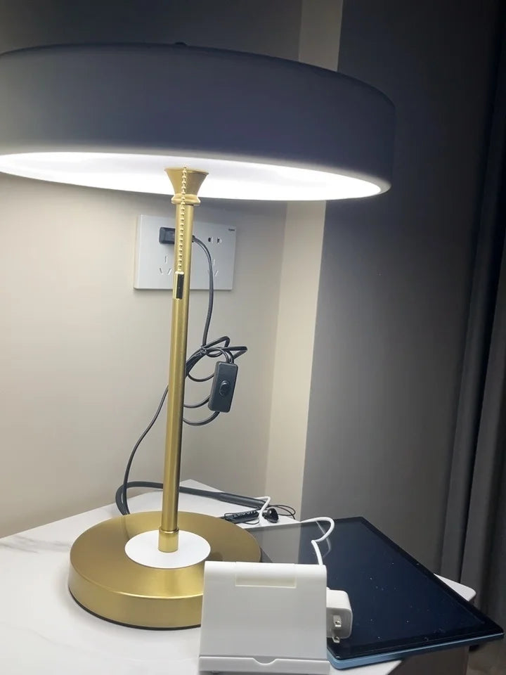 Nordic Bedside Lamp Pull Wire